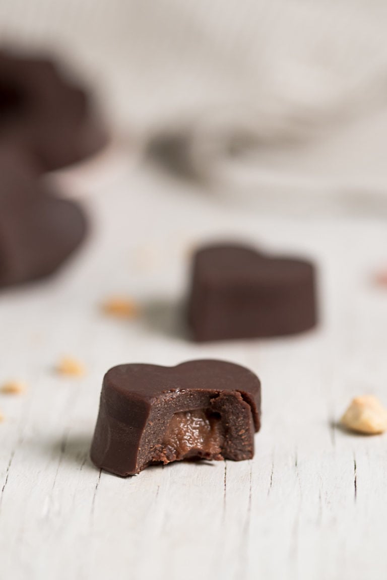 Healthy Chocolate Hazelnut Truffles (V, GF, Creamy Filling) Beet of